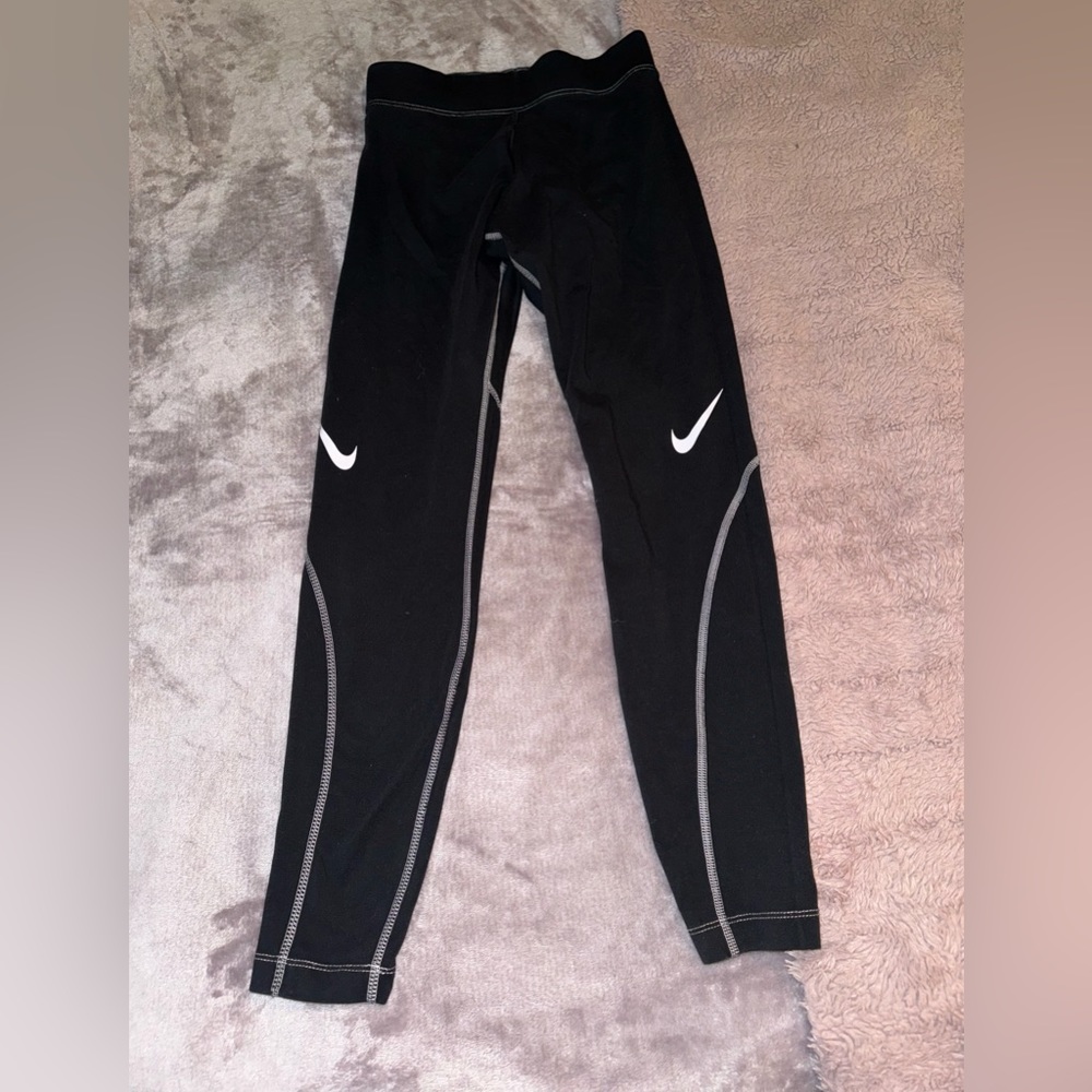 WOMENS NIKE LEGGINGS WITH TWO NIKE CHECKS